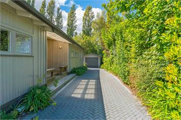 Kinloch Lake (Bachcare) - Taupo