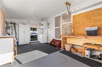 All Year Round Adventure Base (Bachcare) - National Park