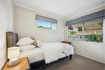 Sackville Sunshine (Bachcare) - Martinborough
