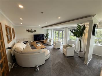 Waiake Beach Apartments - Auckland