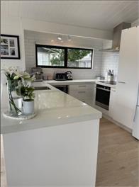 Sunny Coastal Escape w/ Views, Studio & Family Space - Pauanui