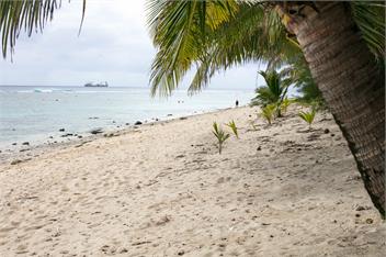 Heather’s Beach House – On the water, 2 houses in 1 - Rarotonga