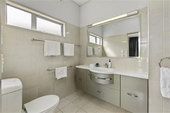 Lake Taupo Gem  - 