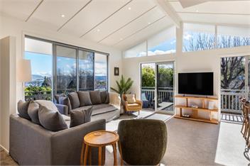 Views on Beachman - 
