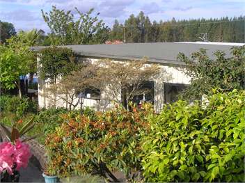 LAKE FRONT HOLIDAY HOME. - Rotorua