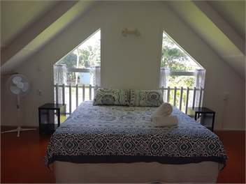 KAYNE'S House: Tikioki RAROTONGA - Rarotonga