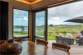 Lakeview Lodge Karapiro - Bijou Huntington - Cambridge