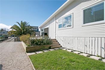 The Waihi Beach House (Bachcare) - Waihi Beach