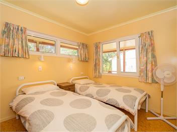 Poppy's Beach House (Bachcare) - Whangapoua