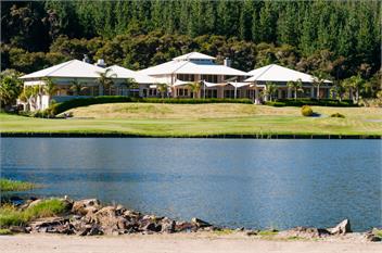 OFF COURSE - Pauanui