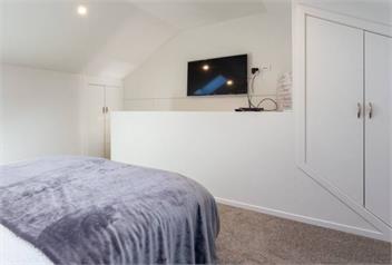 Modern, bright and warm in Lower Shotover, Queenstown - Queenstown