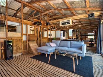 The Old Woolshed Rural Camping Style With Bonuses - Pukehina