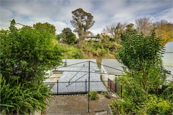 Central Cottage (Bachcare) - Napier