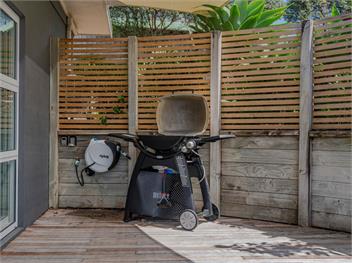 The Blockhouse (Bachcare) - Whangamata