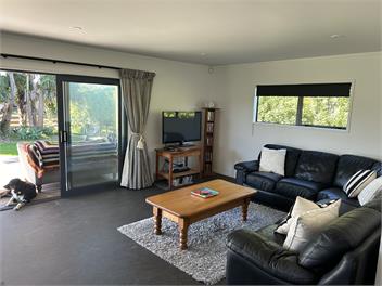 Hosts on the Coast Retreat 34 - Whitianga