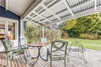 Fantail House Kaiuma Bay (Bachcare) - Havelock