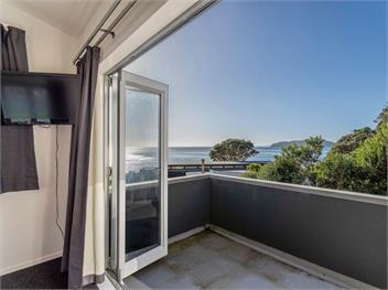 Ocean View Beach Beauty (Bachcare) - Tairua