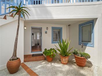 Poolside Waterfront (Bachcare) - Orewa