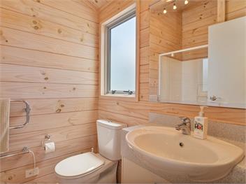 Kowhai Retreat (Bachcare) - Matarangi