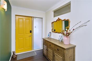 Stay at Puhara - Parklands Getaway - Christchurch