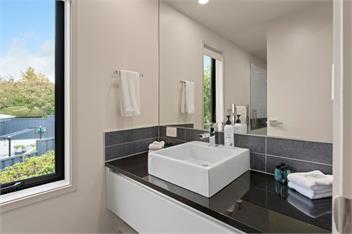 The Moorings Apartment 6 - Close to the Lake! - Taupo
