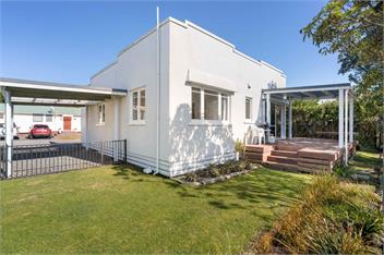 Coastal Escape (Bachcare) - Waihi Beach