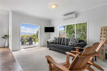 Sunlit Shores (Bachcare) - Papamoa