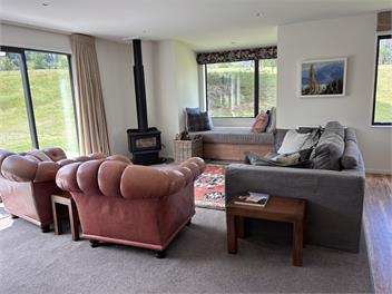 Castle Hill Hideaway - Canterbury