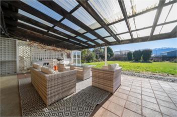 Four Peaks Matai Escape (Bachcare) - Te Anau
