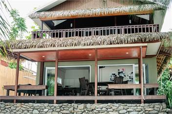 Heather’s Beach House – On the water, 2 houses in 1 - Rarotonga