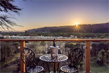 Manuka Bliss Heights - Close to Thermal Hoot Pool -