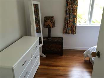 LARGE TORBAY HOME: Short Walk to Two Beaches - Auckland