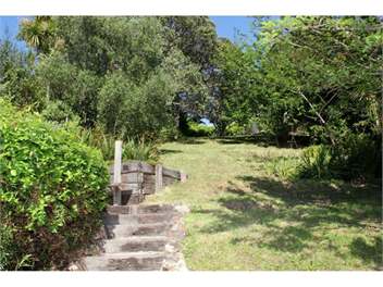Palm Beach Gem - Waiheke Island