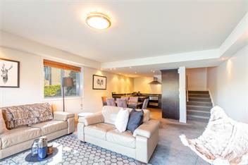 Alpine Village - Lake Edge Apartment A - Queenstown