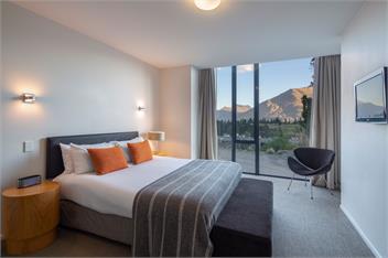Panorama Dual Level Apartment - Queenstown