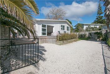 The Waihi Beach House (Bachcare) - Waihi Beach