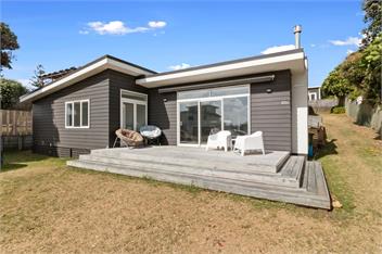Modern Kiwi Bach (Bachcare) - Waihi Beach