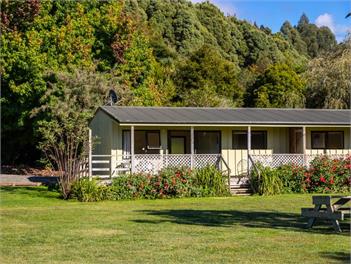 Marahau Kowhai Cottage - MOTUEKA