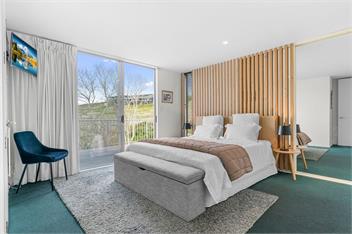 The Chocolate Box (Bachcare) - Waipu