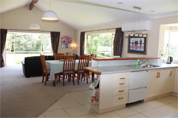 Secluded Holiday on Rural Lifestyle - Manukau