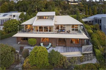 Aquavista - Incredible Nelson Sea Views - Nelson
