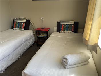 Turangi urban hide away. - Turangi