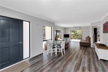 Sunshine on Seabreeze (Bachcare) - Mangawhai