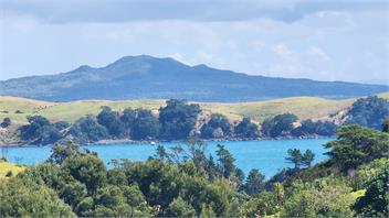 Rakino Bach - rakino island 