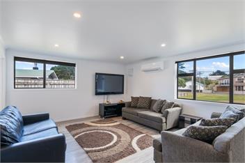 Coastal Comfort (Bachcare) - Foxton