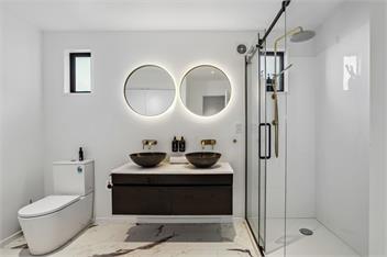 Alpine Luxe (Bachcare) - Queenstown