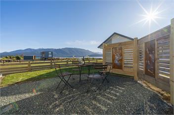 The Tranquil Edge (Bachcare) - Te Anau