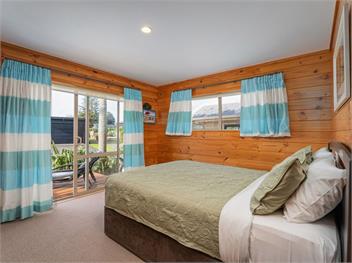 Family Tides Retreat (Bachcare) - Coromandel