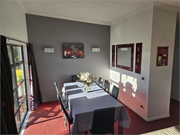 De Vine Martinborough 14 Luxury Accommodation - Wairarapa