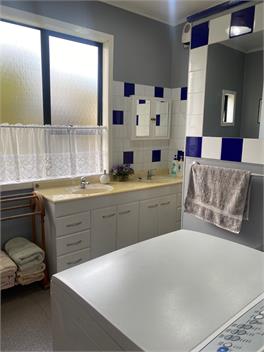 Arthurstown Rd River view House -